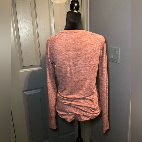 Small dusty rose heathered yoga top - Picture 3 of 3